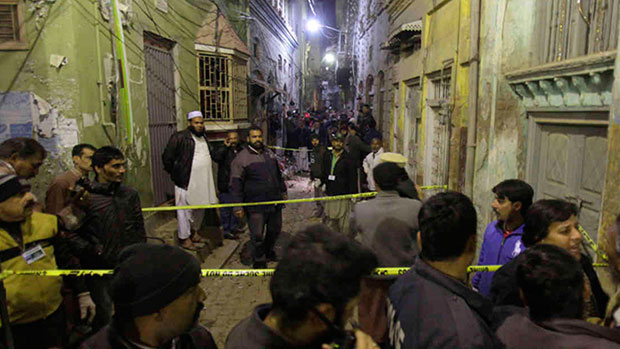 صورة طالبان تعلن مسؤوليتها عن الاعتداء على مسجد شيعي في باكستان