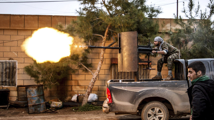 صورة ارهابيو داعش ينسحبون من دير الزور الى الرقة