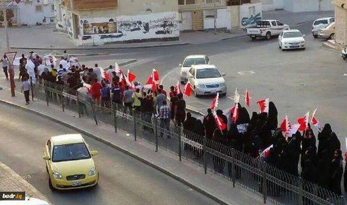 صورة البحرينون يتضامنون مع اليمنيين ويتظاهرون تحت شعار أوقفوا العدوان على اليمن