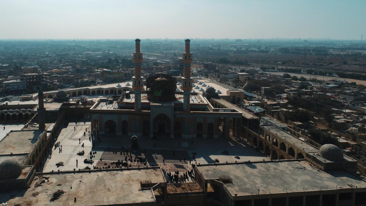 صورة الشروع بالمرحلة الثانية من مشروع إكساء قبّة مسجد السهلة