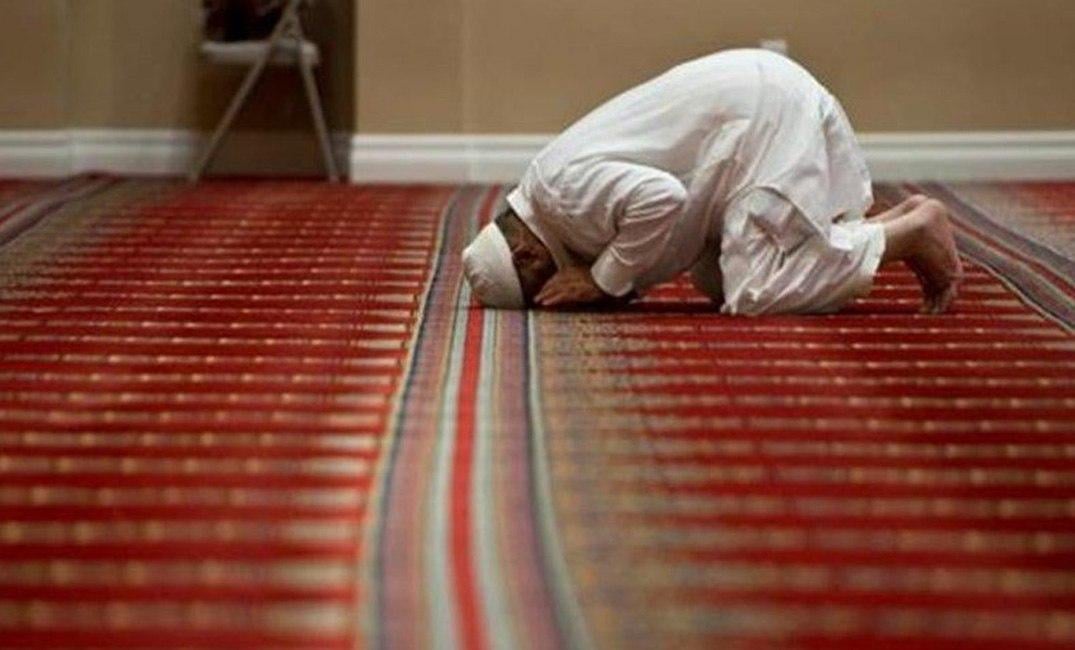 صورة مسلمو أمريكا يرفضون فتح المساجد: القرار يعود لنا وليس للرئيس