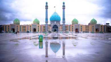 صورة “مسجد جمكران” يستعدّ لفتح أبوابه أمام المحتفلين بذكرى ولادة الإمام المهدي (عليه السلام)