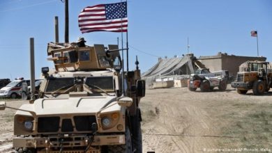 صورة قوات أمريكية تنقل إرهـ،ـابيي د1عش في سجون قسد إلى قاعدة بالحسكة