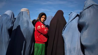 صورة نقلت رسالة الفتيات إلى العالم.. ملالا يوسفزاي تطالب واشنطن بحماية حقوق الفتيات والنساء في أفغانستان