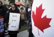 صورة الجمعية الطبية الكندية تعتذر للقراء والمسلمين في البلاد عن مقال مسيء للحجاب