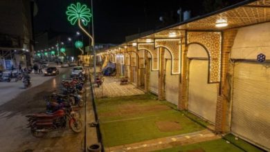 صورة إنجاز مراحل جديدة لأحد أهم شوارع القريبة من مرقد الإمام الحسين عليه السلام في المدينة القديمة (صور)