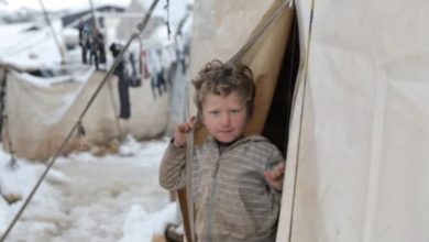 صورة الأمم المتحدة تدعو المجتمع الدولي إلى تقديم المزيد لإنقاذ النازحين في شمال سوريا