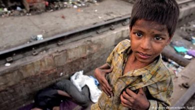 صورة تقرير يحذّر من فقر مدقع يهدد مئات ملايين البشر.. ثراء فاحش لمليارديرات على حساب البشرية