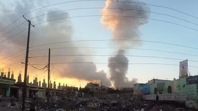 صورة اليمن.. مصرع 7 أشخاص وإصابة 67 جراء انفجار لودر