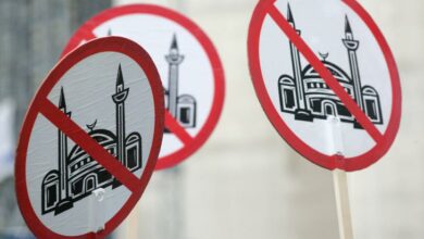 صورة خبير: أوروبا تسمح بجرائم الكراهية ضد المسلمين من خلال إضفاء الشرعية على “الإسلاموفوبيا”