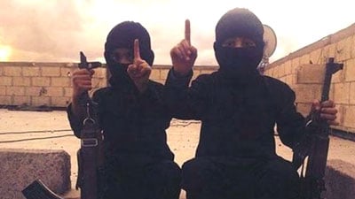 Photo of IS ‘School of Jihad’ trains small children how to behead and torture