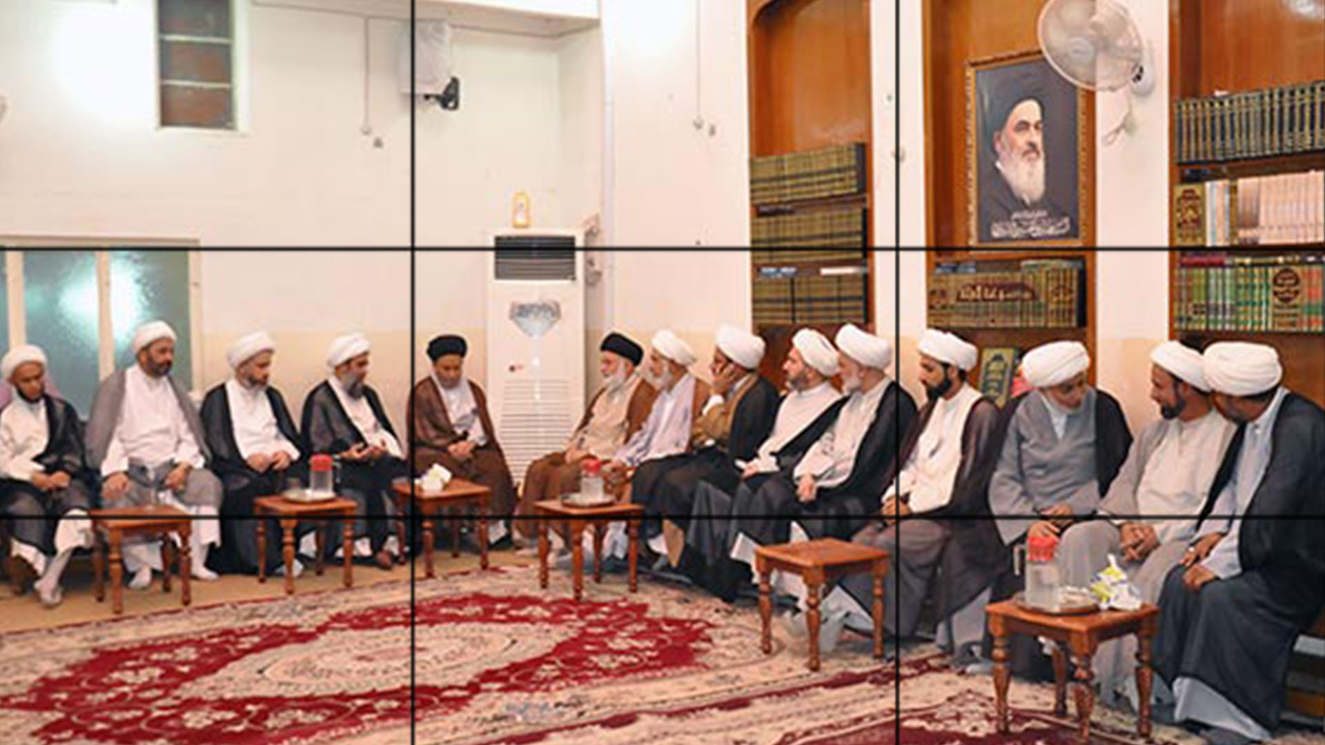 Photo of Ayatollah Sayed Shirazi’s office in Holy Karbala receives delegation from the Supreme Islamic Council and pilgrims from