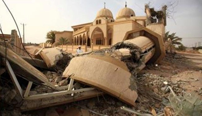 Photo of Al-Khalifa forces destroy part of mosque near Manama