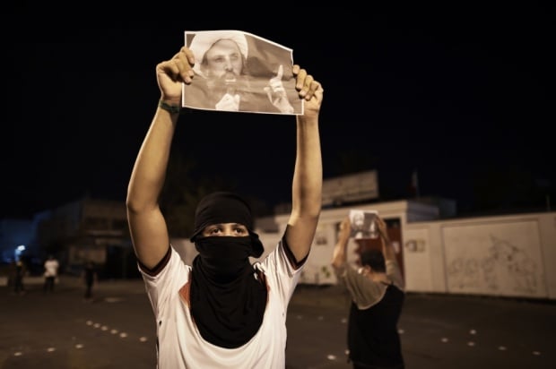 Photo of Qatif protesters hold rally to support senior Shia cleric Sheikh al-Nimr