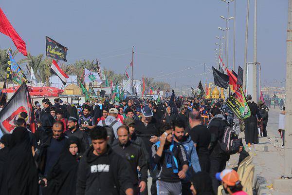 Photo of Mourners flock to Karbala amid heightened security
