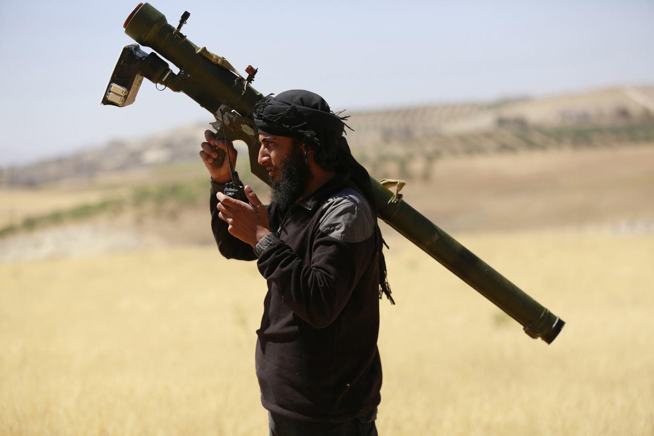 Photo of “Jabhat al-Nusra” Terrorists in Northen Syria Get 100 Anti-Aircraft Missiles
