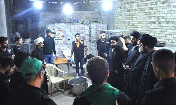 Photo of Delegation from Ayatollah Shirazi office visits Husseini processions in Holy Karbala