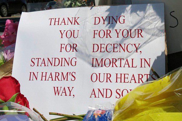Photo of Muslims in Portland Thank Community after Deadly Stabbing