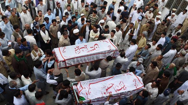 Photo of Militants shoot dead four members of Shia family in southwestern Pakistan
