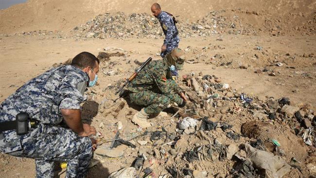 Photo of Iraqi PMUs uncover 10 mass graves near Hawijah