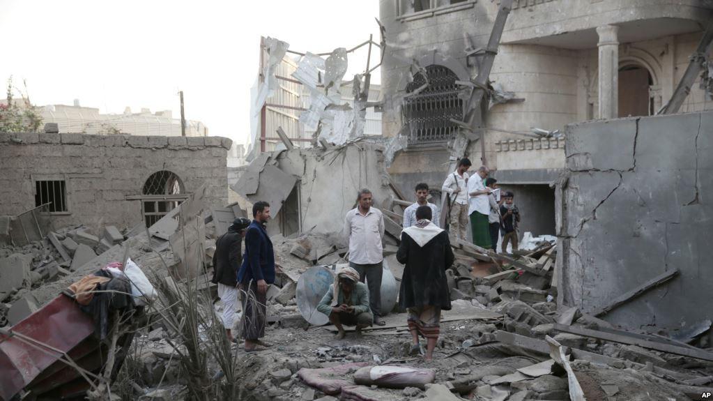 Photo of Saudi strikes kill 9 more people in Yemen