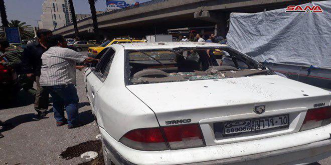 Photo of Two civilians martyred, 19 injured due to shell attack in Damascus