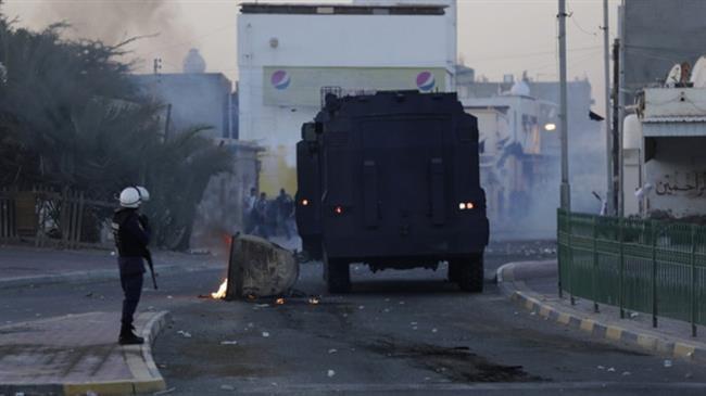 Photo of Bahrain arrests 5 children in besieged Shia village of Diraz