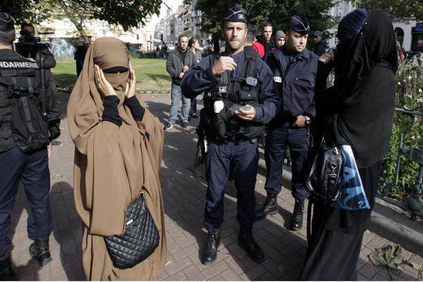Photo of France’s ban on Islamic veil violates human rights: UN Rights Panel