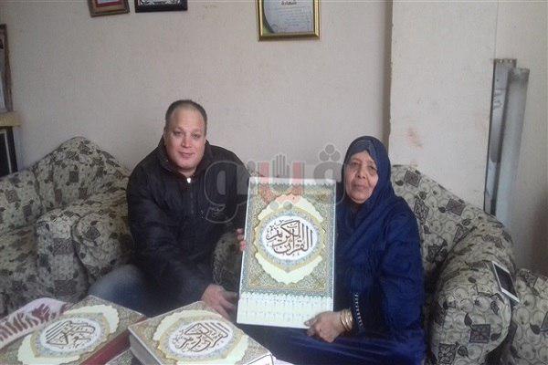 Photo of Egyptian woman inscribes 30 Qurans