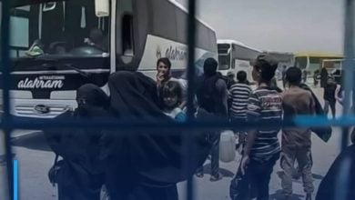 Photo of A convoy of families of ISIS terrorists arrives in Nineveh