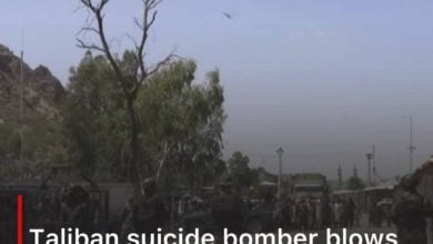 Photo of Taliban suicide bomber blows himself up in Pakistan; 4 killed, 20 injured