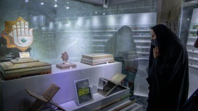 Photo of The Australian Ambassador to Iraq visits al-Kafeel Museum and inspects the valuable Islamic manuscripts