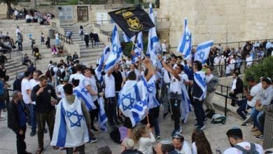 Photo of Zionist settlers revive the flag march in occupied Jerusalem
