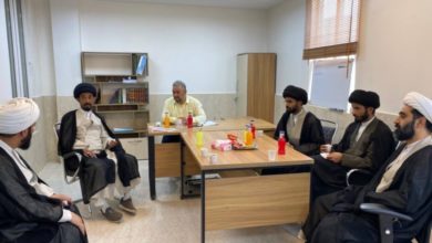 Photo of Imam Hussein Media Group receives the representative of Grand Ayatollah Shirazi in India, and the latter expresses his admiration for its success