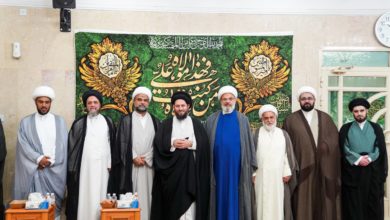 Photo of Son of Grand Ayatollah Shirazi welcomes guests and dignitaries from Kuwait congratulating him on Eid al-Ghadir