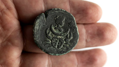 Photo of 1850-year-old coin from ancient Rome discovered
