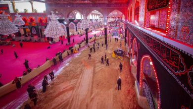 Photo of Holy Karbala: The entrances to the shrines of Imam Hussein and his brother al-Abbas, peace be upon them, covered with sand in preparation for Ashura ceremonies