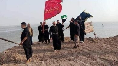 Photo of First group of Arbaeen pilgrims start walk from the far south of Iraq towards Karbala
