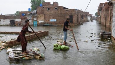 Photo of Pakistan: UN mobilizes efforts to assist people affected by torrential rains 