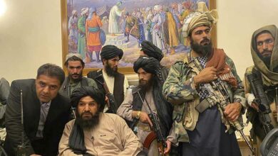 Photo of Taliban leader orders his followers to apply punishments according to their interpretation of the Sharia