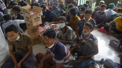 Photo of Fleeing ethnic persecution in Myanmar, more than 200 Rohingya refugees arrive in the Indonesian province of Aceh