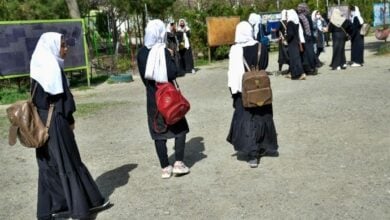 Photo of Afghan girls sit exams despite not attending schools for a year