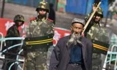 Photo of Uyghurs slam Islamic delegation praising China’s policies in Xinjiang