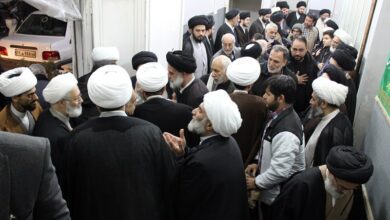 Photo of Funeral procession of daughter of Ayatollah Hussein al-Shirazi held in holy Qom