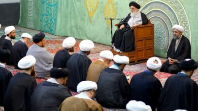 Photo of Grand Ayatollah Shirazi stresses importance of promulgating true teachings of Islam
