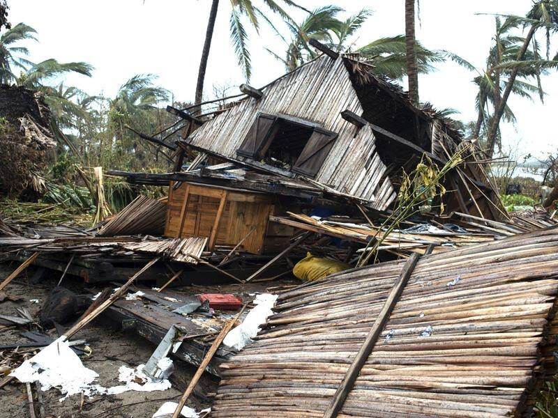 Eleven dead, thousands affected as powerful cyclone strikes Madagascar ...