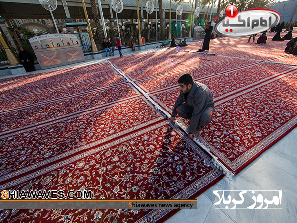 تصویر مفروش شدن بین الحرمین ، با فرش های زیبای ایرانی
