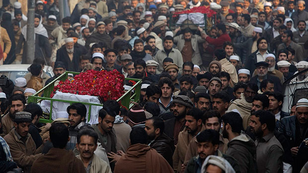 تصویر سیزده شهید و زخمی در انفجار تروریستی پاکستان