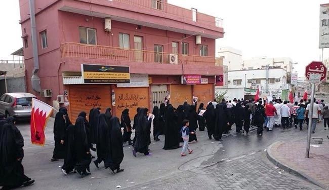 تصویر سرکوب تظاهرکننده گان بحرینی در نقاط مختلف این کشور