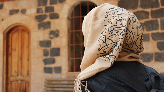 تصویر نخستین تجربه حجاب زنان و دختران غیر مسلمان سوئد
